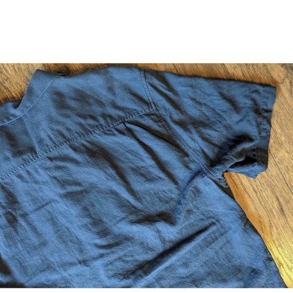 Tommy Bahama Mens Silk & Cotton Blend Sz Medium Button-Down Original Fit Shirt - Picture 13 of 14